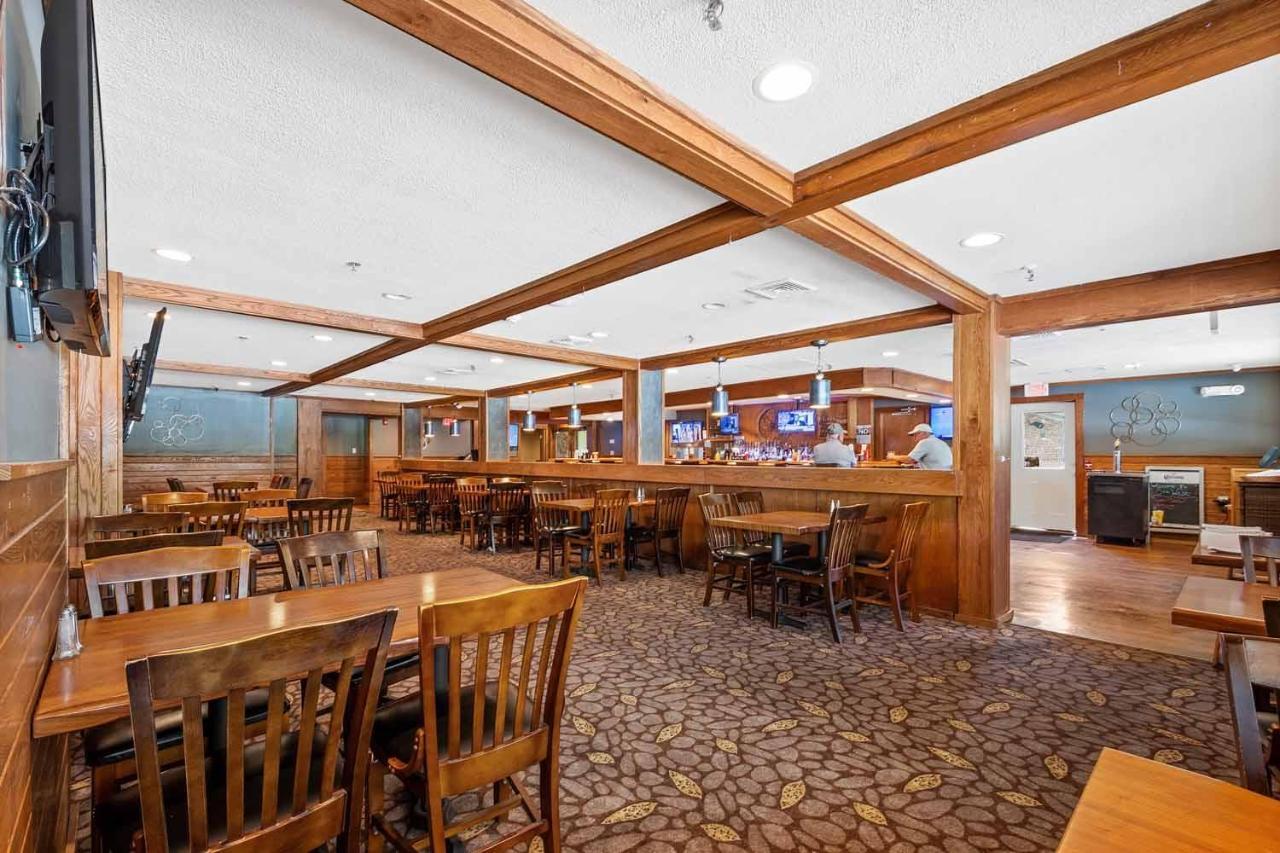 Shadowbrook Resort Tunkhannock Екстериор снимка