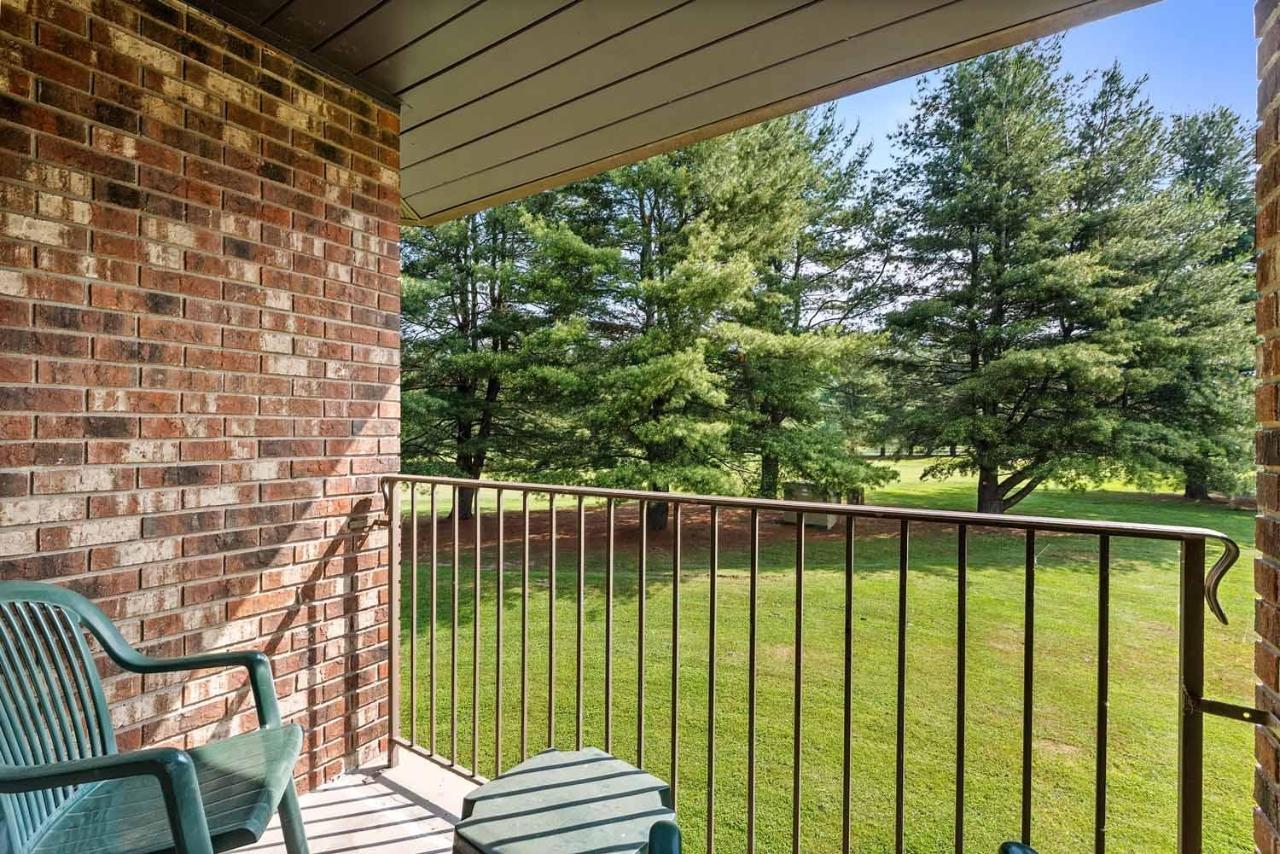 Shadowbrook Resort Tunkhannock Екстериор снимка